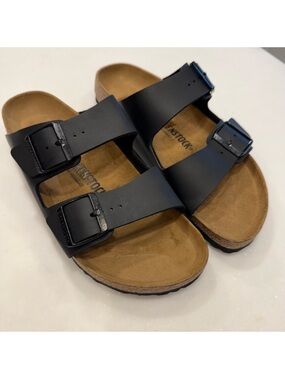BIRKENSTOCK ARIZONA Sandal- Black - Size 38~NEW!!✨✨